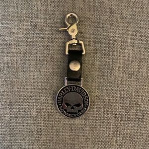 HARLEY-DAVIDSON SKULL KEYRING with Bottle Opener